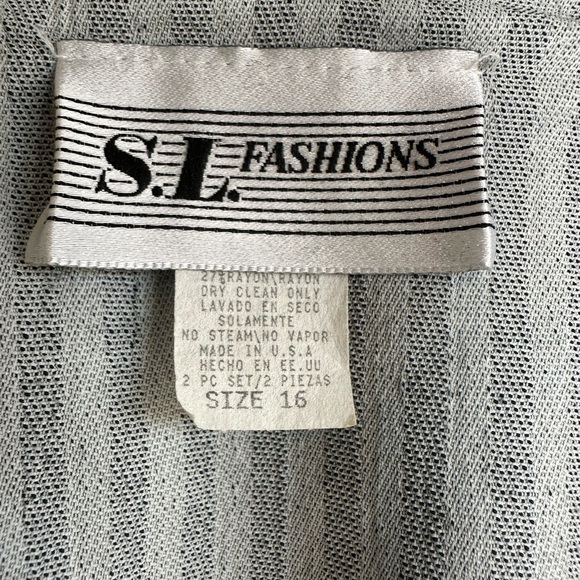 Vintage S.L. Fashions Gray Striped Suit Dress and Jacket Church Office 1980’s - Picture 3 of 9